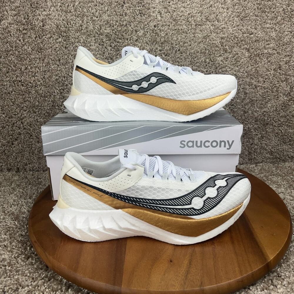 NEW Saucony Endorphin Pro 4 Men's Size 10.5 Running Shoe White Gold S20939-103